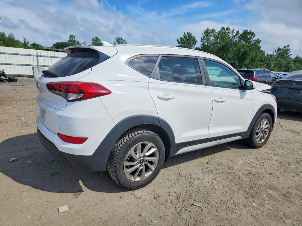 Продажа на аукционе авто 2018 Hyundai Tucson, vin: KM8J33A43JU692517, номер лота: 57716156