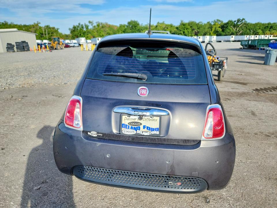 Продаж на аукціоні авто 2017 Fiat 500, vin: 3C3CFFGE7HT699369, номер лоту: 56585976