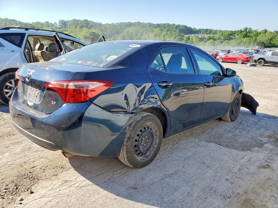 2017 Toyota Corolla მანქანა იყიდება აუქციონზე, vin: 2T1BURHEXHC898268, აუქციონის ნომერი: 56247446