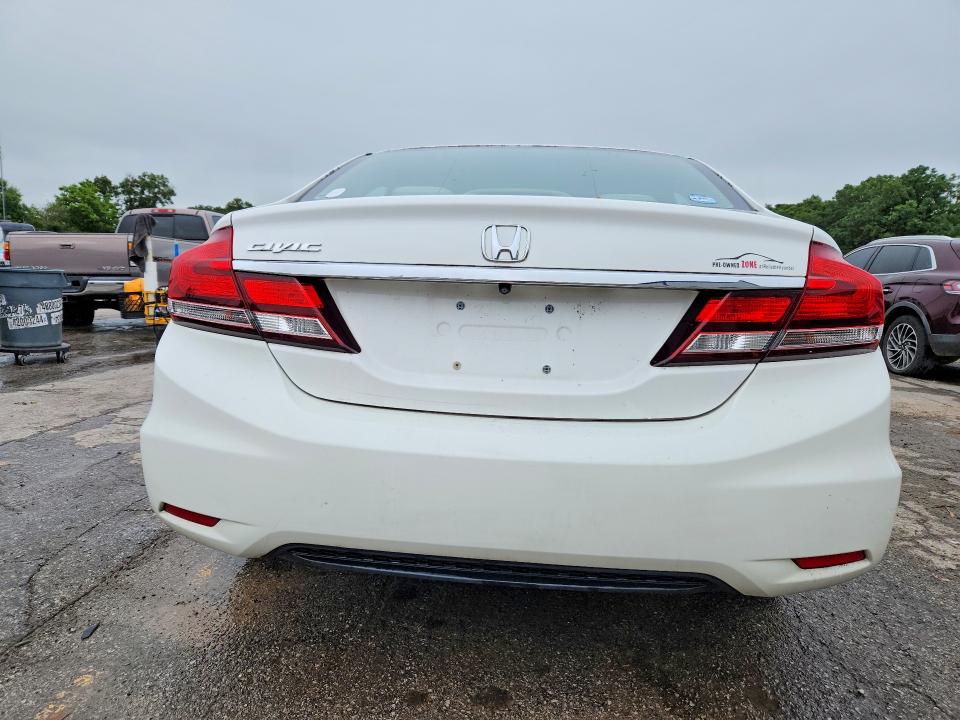 58381626 :رقم المزاد ، 19XFB2F82FE073500 vin ، 2015 Honda Civic مزاد بيع