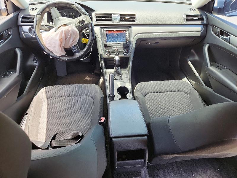 56123436 :رقم المزاد ، 1VWAT7A39FC045388 vin ، 2015 Volkswagen Passat مزاد بيع