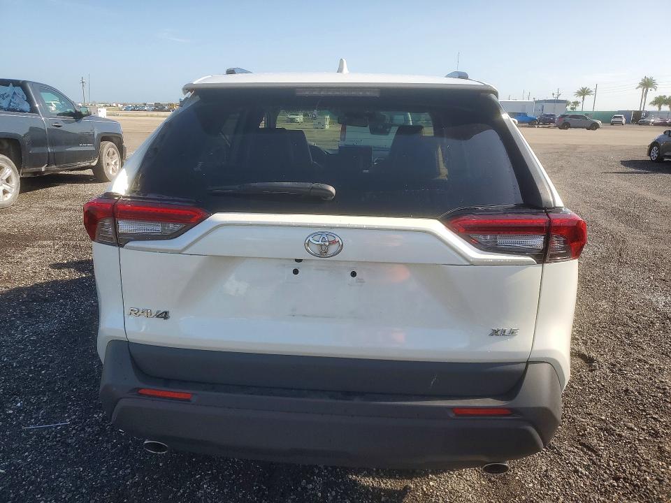 Продажа на аукционе авто 2021 Toyota Rav4, vin: JTMC1RFV3MD074013, номер лота: 58944656