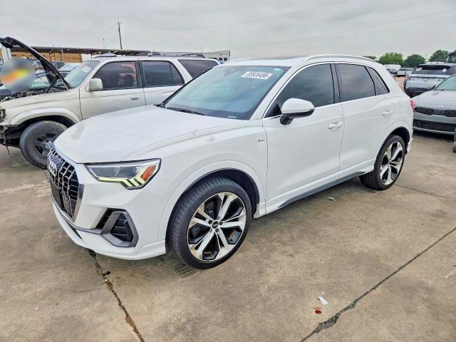 55926496 :رقم المزاد ، WA1EECF32L1036565 vin ، 2020 Audi Q3 مزاد بيع