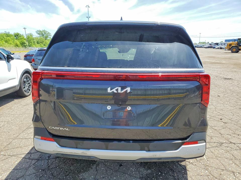 57212846 :رقم المزاد ، KNDNB5K35T6623958 vin ، 2026 Kia Carnival مزاد بيع
