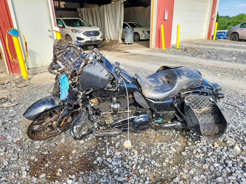 58389936 :رقم المزاد ، 1HD1ABL18NB608814 vin ، 2022 Harley-davidson Flhxst مزاد بيع