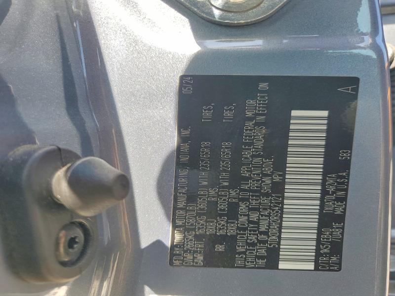 2024 Toyota Highlander მანქანა იყიდება აუქციონზე, vin: 5TDKDRAH2RS542121, აუქციონის ნომერი: 57302896