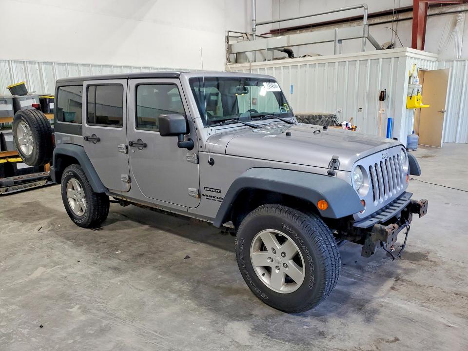 58454976 :رقم المزاد ، 1C4BJWDG1DL657720 vin ، 2013 Jeep Wrangler Unlimited مزاد بيع