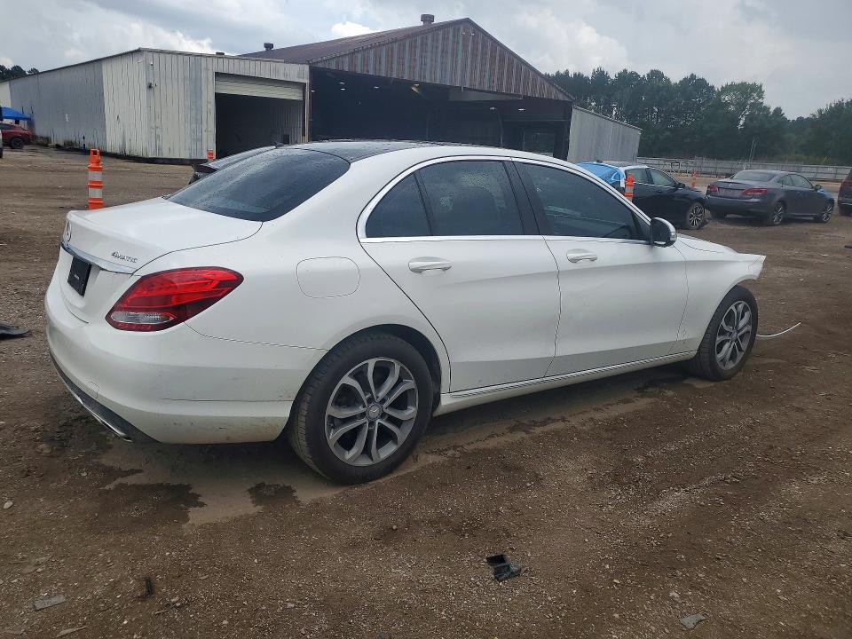56663756 :رقم المزاد ، 55SWF4KB5FU011938 vin ، 2015 Mercedes-benz C مزاد بيع