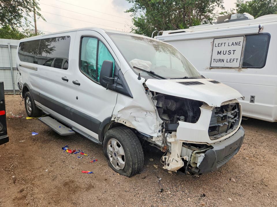 2017 Ford Transit მანქანა იყიდება აუქციონზე, vin: 1FBZX2YM6HKA52808, აუქციონის ნომერი: 55734076