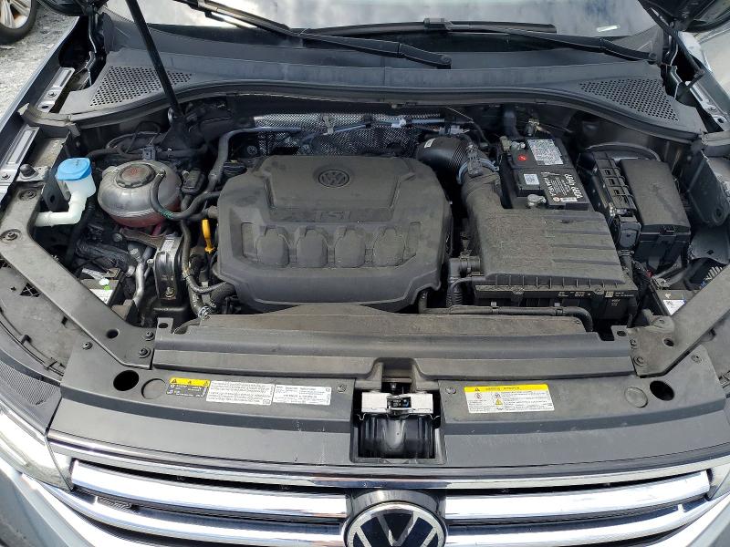 2022 Volkswagen Tiguan მანქანა იყიდება აუქციონზე, vin: 3VV4B7AX7NM023703, აუქციონის ნომერი: 55891636