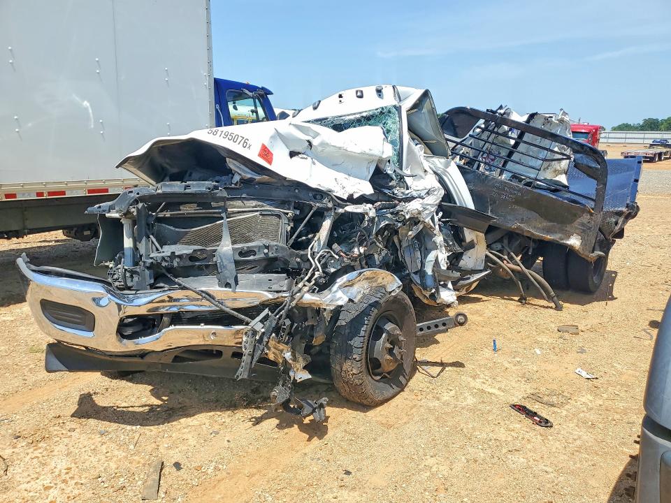 58195076 :رقم المزاد ، 3C63RRGL3PG521895 vin ، 2023 Ram 3500 مزاد بيع
