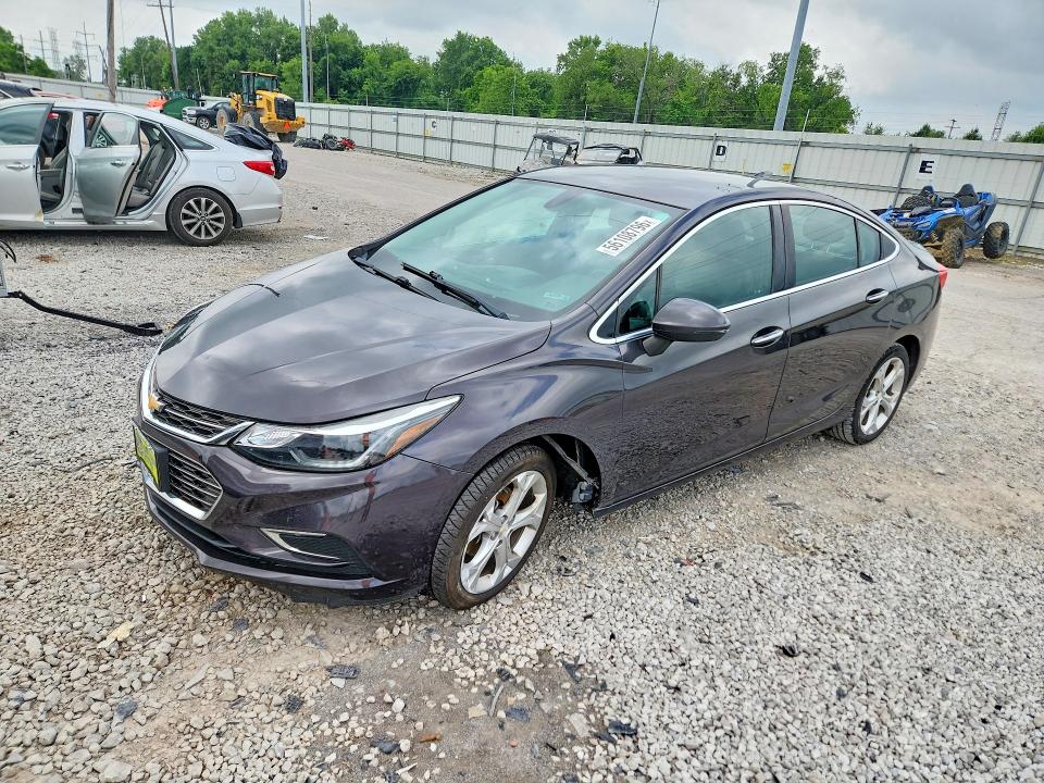 Auction sale of the 2017 Chevrolet Cruze, vin: 1G1BF5SM8H7140992, lot number: 56108796