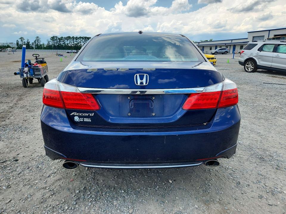 2014 Honda Accord მანქანა იყიდება აუქციონზე, vin: 1HGCR3F83EA007755, აუქციონის ნომერი: 58417156