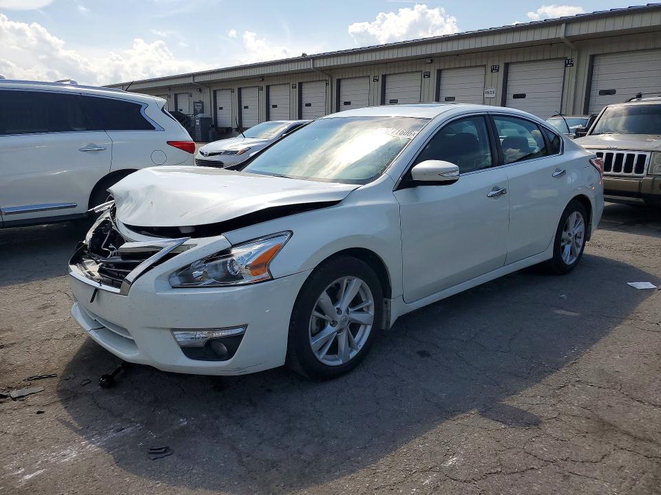 2015 Nissan Altima მანქანა იყიდება აუქციონზე, vin: 1N4AL3AP5FC213919, აუქციონის ნომერი: 56771606