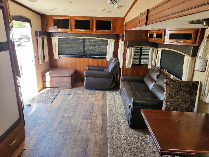 Продаж на аукціоні авто 2018 Jay Rv Trailer, vin: 1UJCJ0BP8J1P90132, номер лоту: 56692006