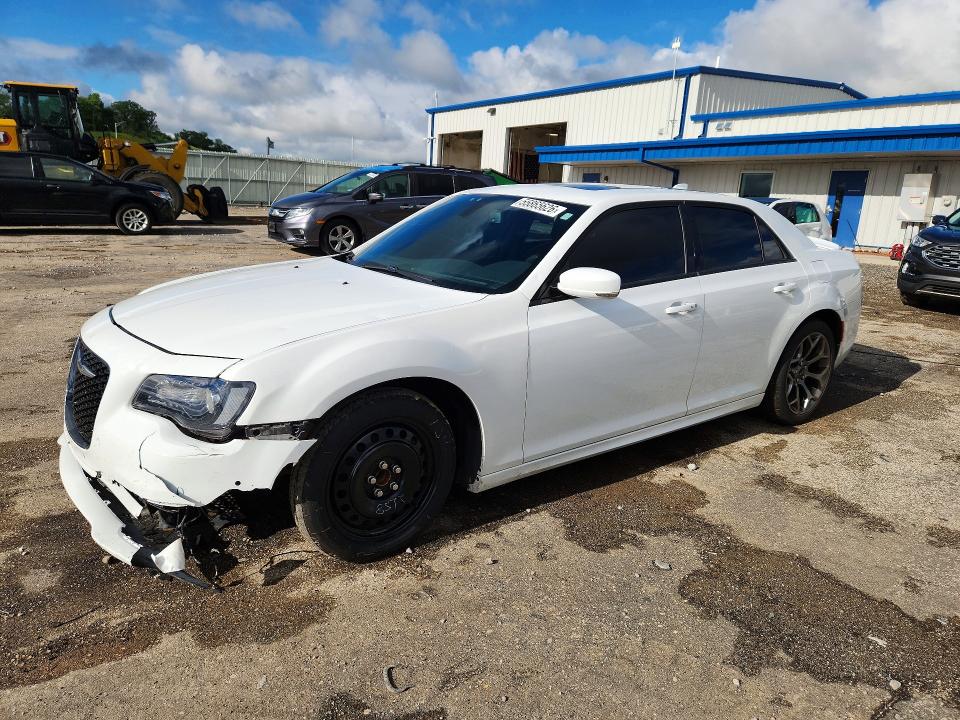 Aukcja sprzedaży 2018 Chrysler 300, vin: 2C3CCABG0JH274580, numer aukcji: 55865626