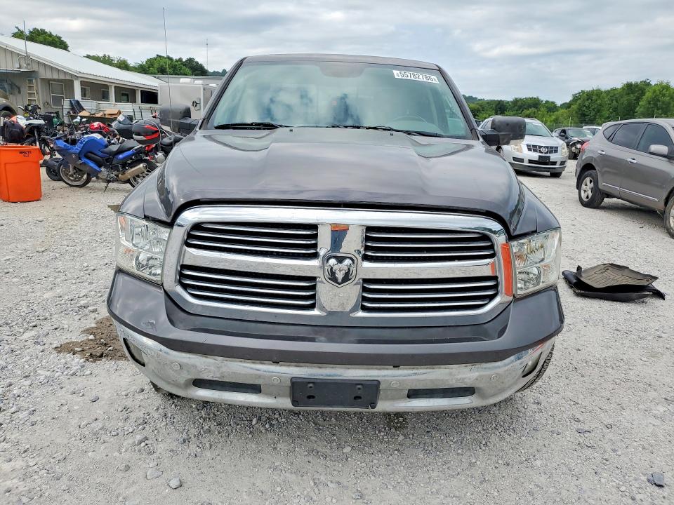 55782786 :رقم المزاد ، 1C6RR7TT4KS658673 vin ، 2019 Ram 1500 Classic مزاد بيع