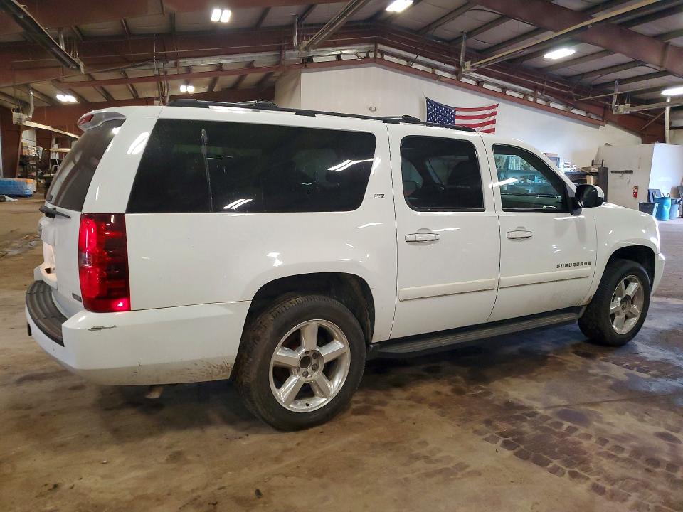 55611106 :رقم المزاد ، 1GNFK16317R270685 vin ، 2007 Chevrolet Suburban مزاد بيع