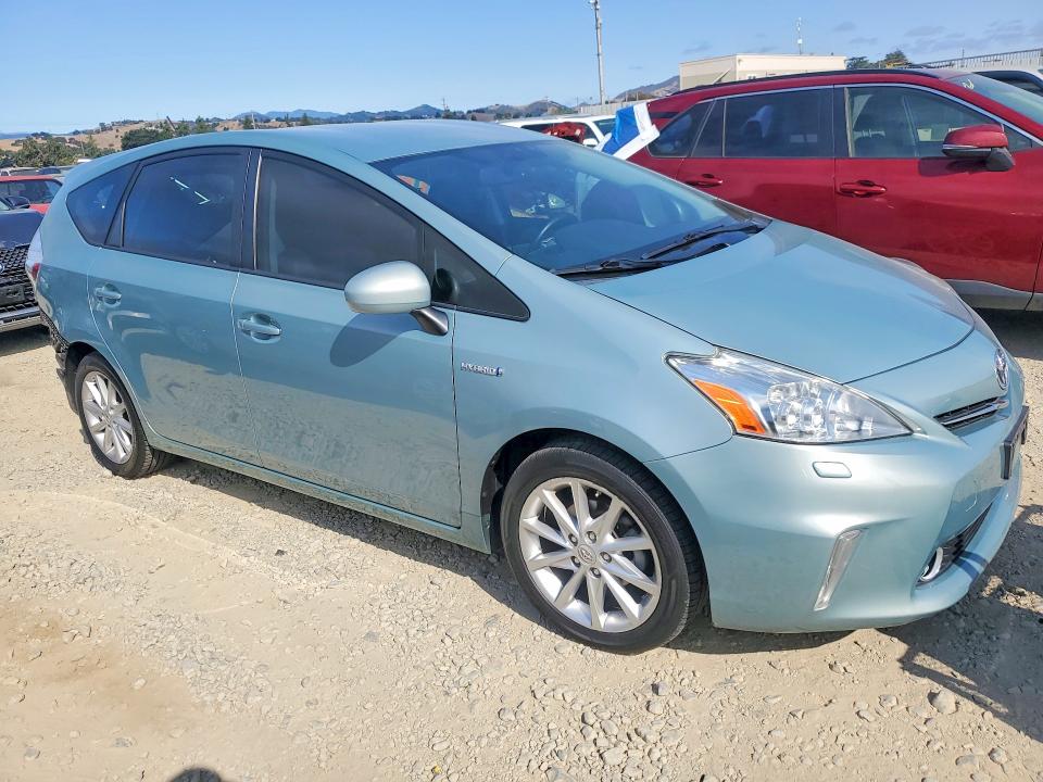2014 Toyota Prius V მანქანა იყიდება აუქციონზე, vin: JTDZN3EUXEJ005357, აუქციონის ნომერი: 58080456