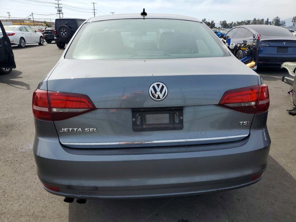 2017 Volkswagen Jetta მანქანა იყიდება აუქციონზე, vin: 3VWL17AJ6HM260631, აუქციონის ნომერი: 56847226
