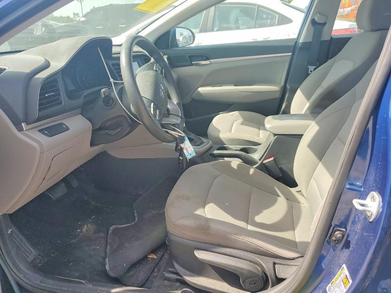 58943586 :رقم المزاد ، 5NPD74LF2KH489995 vin ، 2019 Hyundai Elantra مزاد بيع