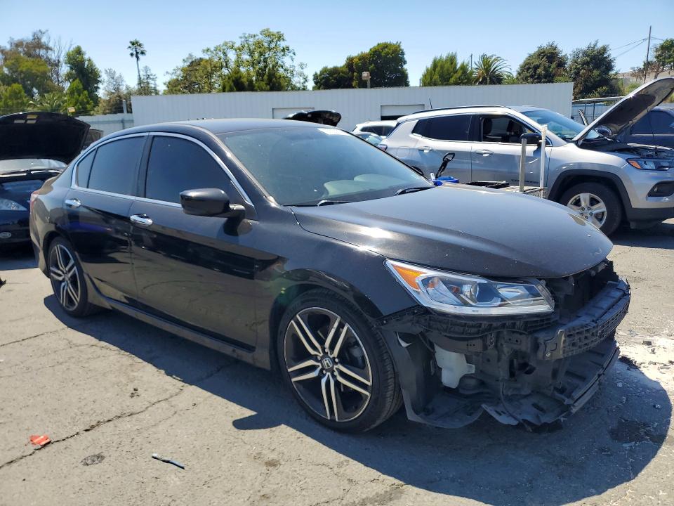 Продажа на аукционе авто 2017 Honda Accord, vin: 1HGCR2F52HA024910, номер лота: 57250256