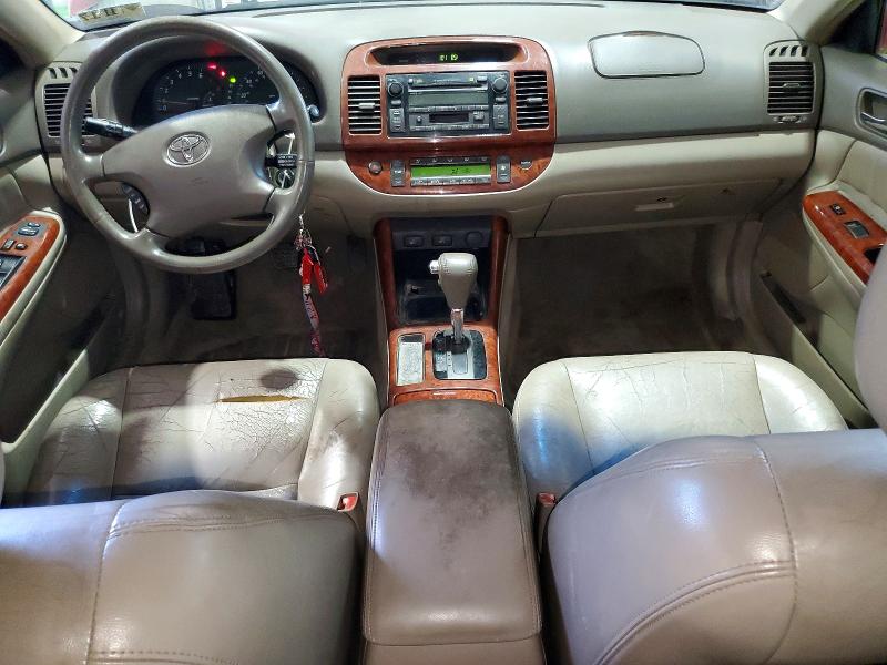 56149276 :رقم المزاد ، 4T1BE30K13U186475 vin ، 2003 Toyota Camry مزاد بيع