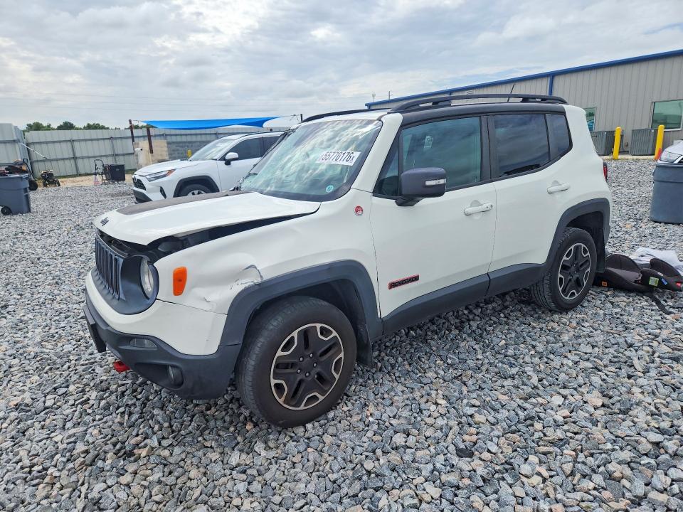 2016 Jeep Renegade მანქანა იყიდება აუქციონზე, vin: ZACCJBCT3GPD05301, აუქციონის ნომერი: 61148796