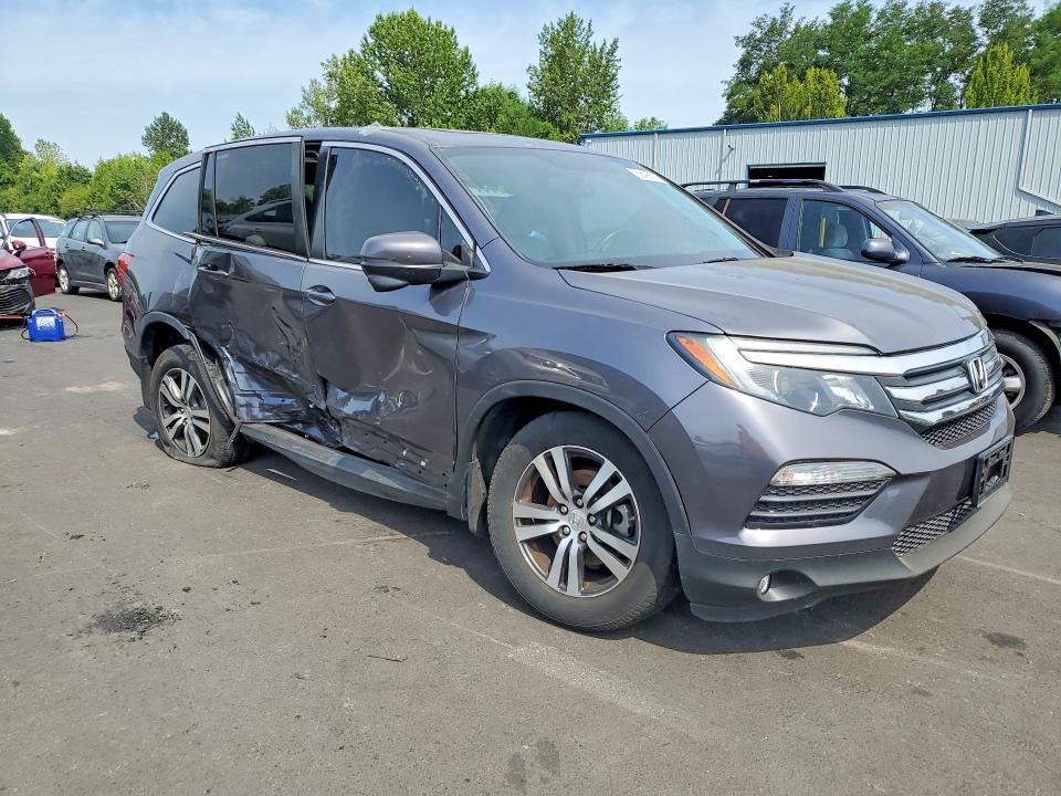 58492516 :رقم المزاد ، 5FNYF6H58JB026529 vin ، 2018 Honda Pilot مزاد بيع