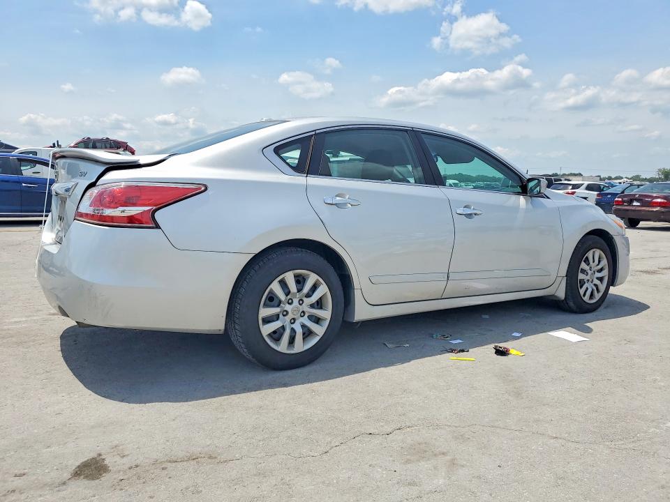 Продаж на аукціоні авто 2015 Nissan Altima, vin: 1N4AL3AP2FC126365, номер лоту: 58938806