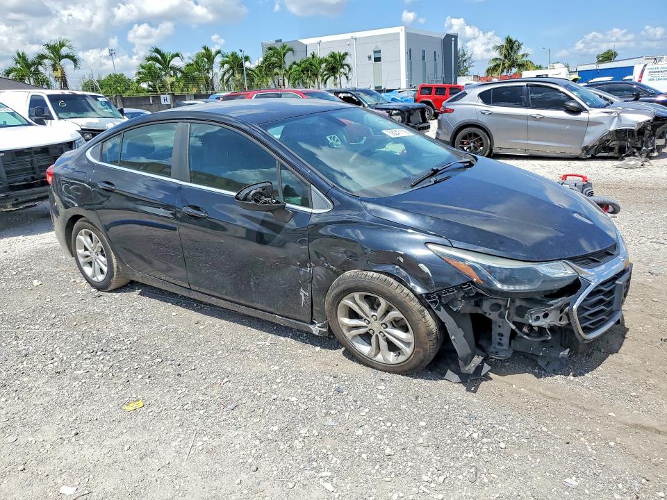 Продажа на аукционе авто 2019 Chevrolet Cruze, vin: 1G1BE5SM9K7144611, номер лота: 58247116