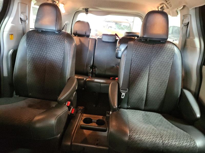 55989226 :رقم المزاد ، 5TDXK3DC0BS064151 vin ، 2025 Toyota Sienna مزاد بيع