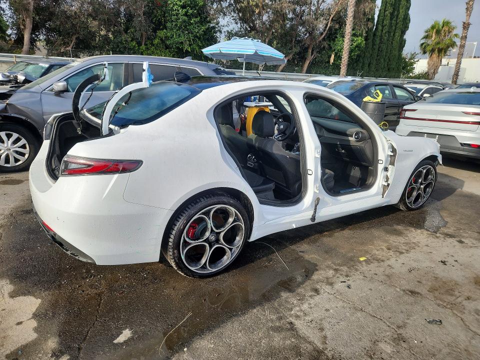 Aukcja sprzedaży 2024 Alfa Romeo Giulia, vin: ZARFAMBN1R7683277, numer aukcji: 55211926
