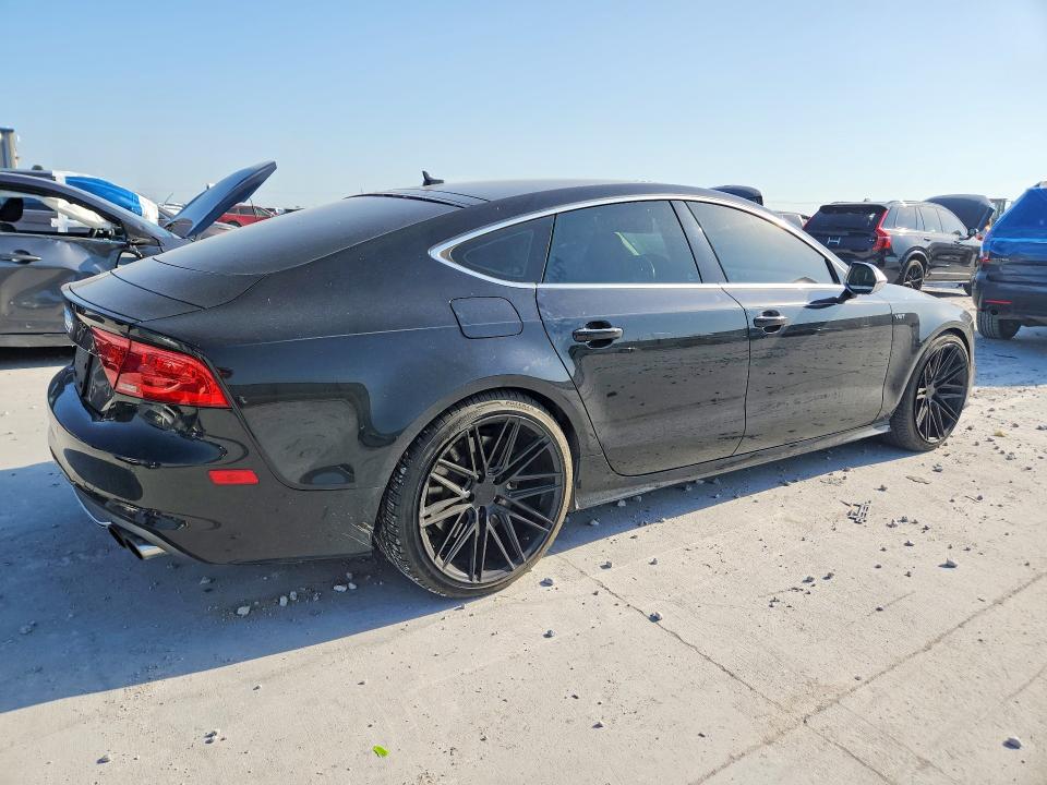 Продажа на аукционе авто 2013 Audi S7, vin: WAU32AFC4DN076115, номер лота: 58898686
