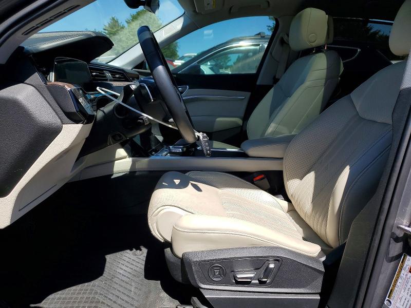 Aukcja sprzedaży 2019 Audi E-tron, vin: WA1VABGE9KB010060, numer aukcji: 55500606