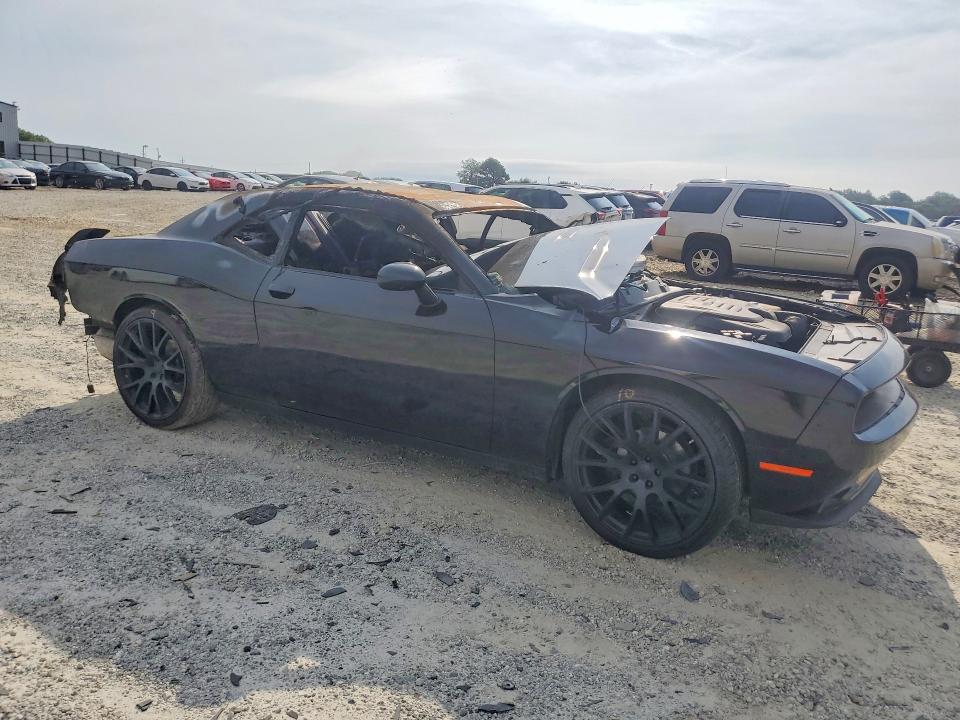 58761596 :رقم المزاد ، 2C3CDZAG5NH143678 vin ، 2022 Dodge Challenger مزاد بيع