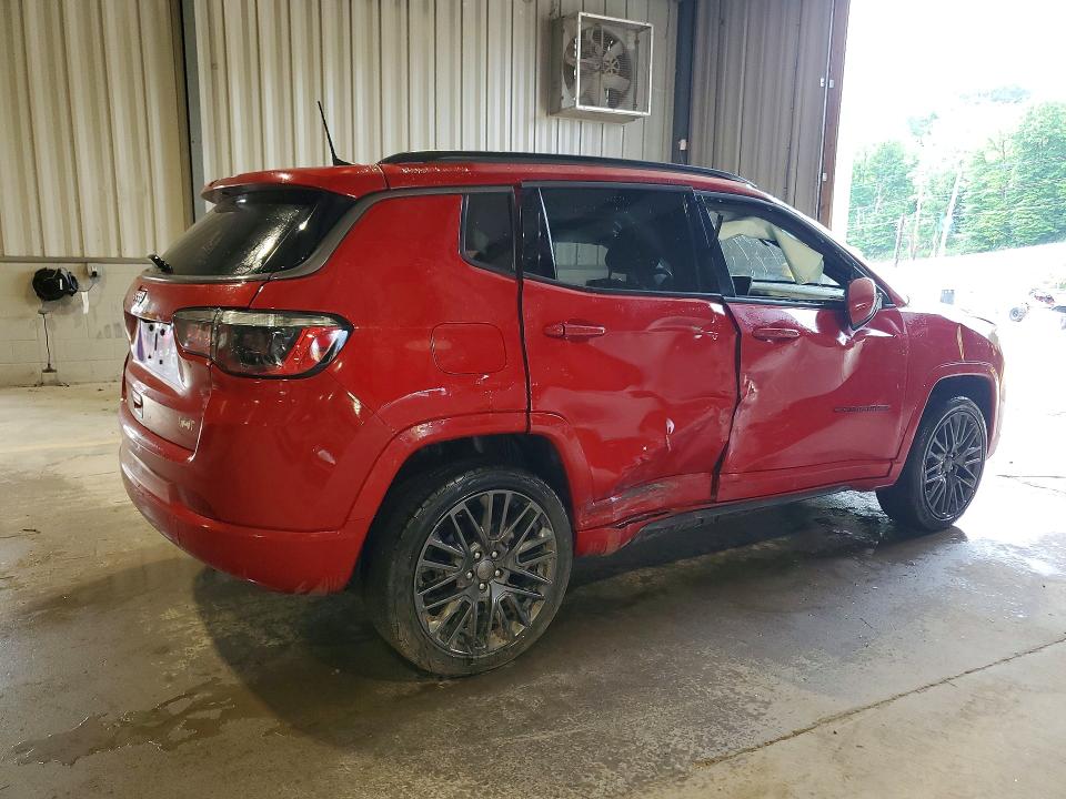 56391676 :رقم المزاد ، 3C4NJDCB6NT185589 vin ، 2022 Jeep Compass مزاد بيع