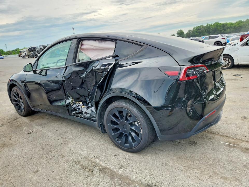 2023 Tesla Model Y მანქანა იყიდება აუქციონზე, vin: 7SAYGDEE6PF747403, აუქციონის ნომერი: 57352986