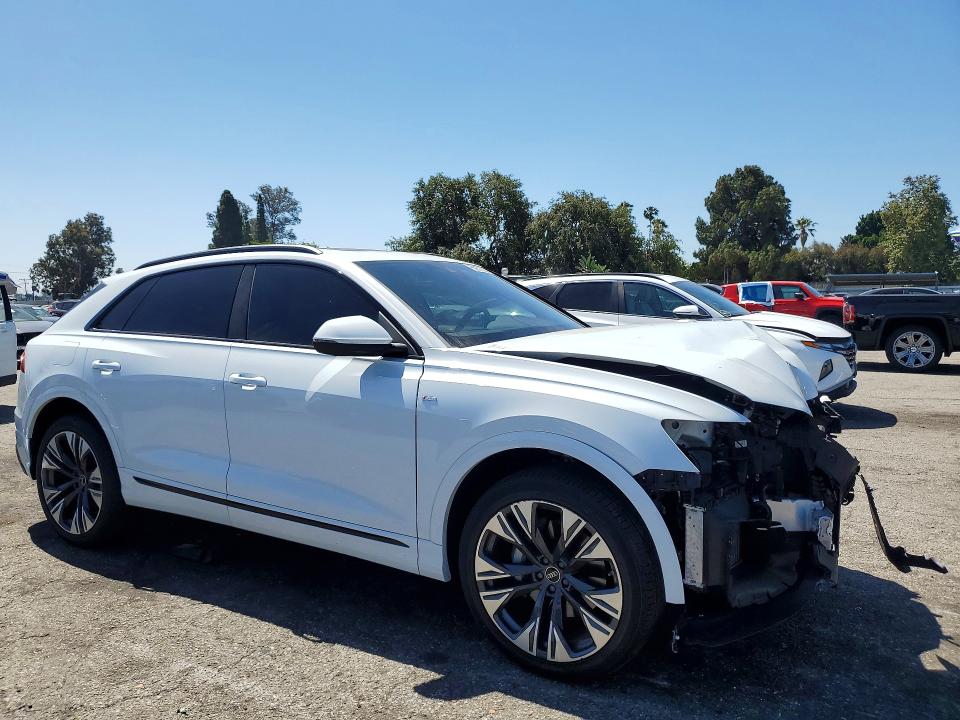 Продаж на аукціоні авто 2025 Audi Q8, vin: WA1EVBF12SD032764, номер лоту: 56057096
