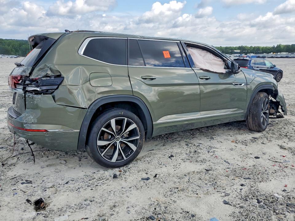 58370066 :رقم المزاد ، 1V2FR2CA5SC532196 vin ، 2025 Volkswagen Atlas مزاد بيع