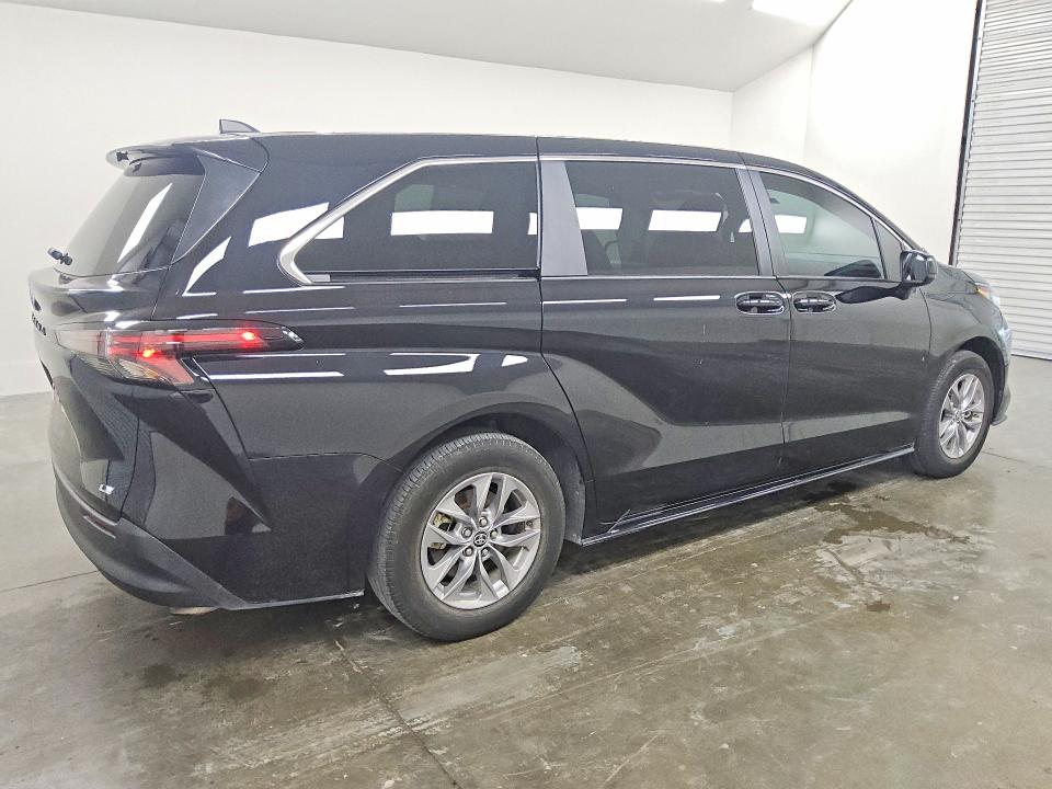 Продаж на аукціоні авто 2025 Toyota Sienna, vin: 5TDKSKFC2SS177665, номер лоту: 57337676