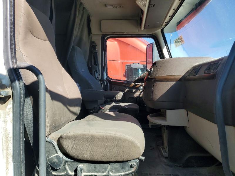 Продажа на аукционе авто 2017 Volvo Vn, vin: 4V4N99EH8HN977291, номер лота: 56278446