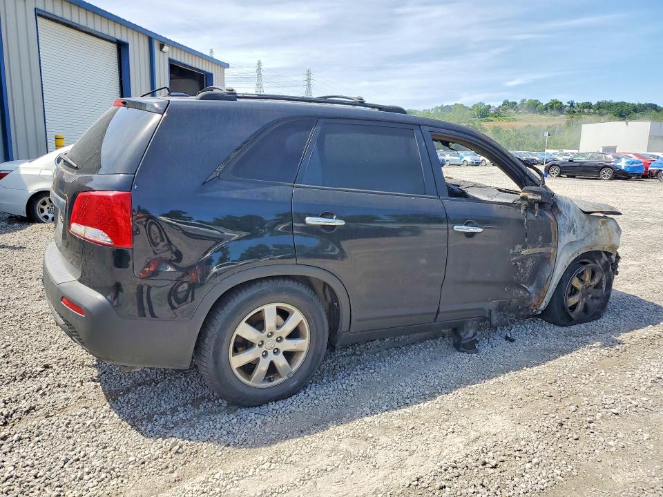 56505736 :رقم المزاد ، 5XYKTCA6XDG411457 vin ، 2013 Kia Sorento مزاد بيع
