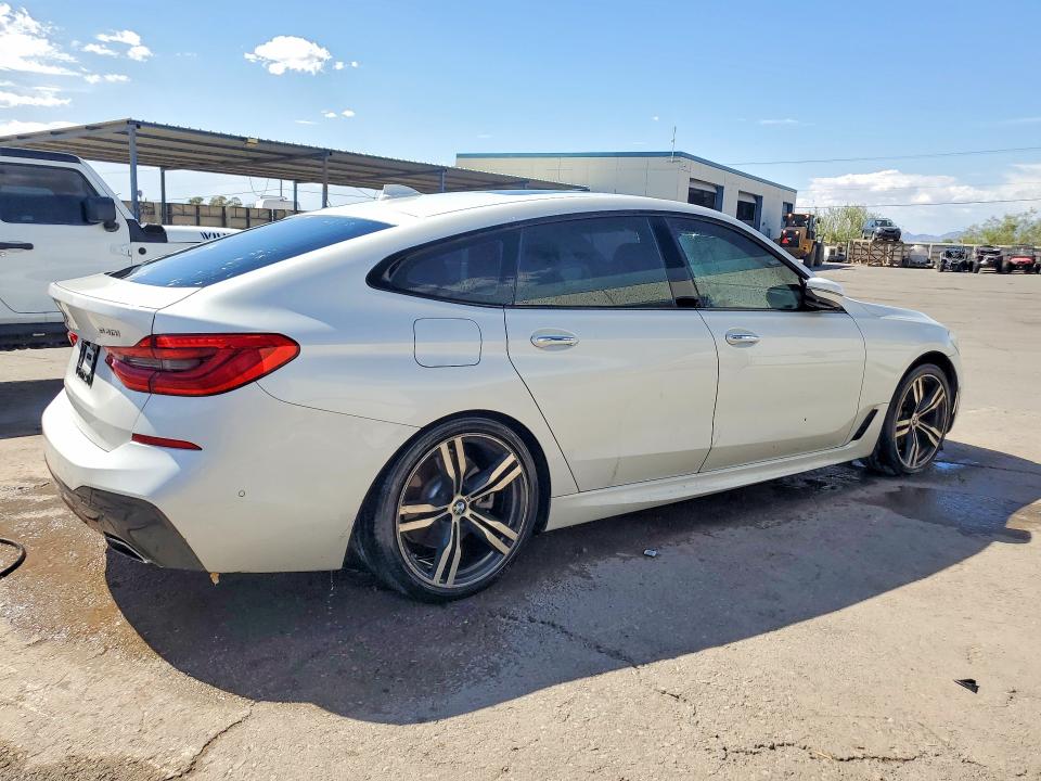 Продаж на аукціоні авто 2018 Bmw 640, vin: WBAJV6C5XJBJ99819, номер лоту: 58489116