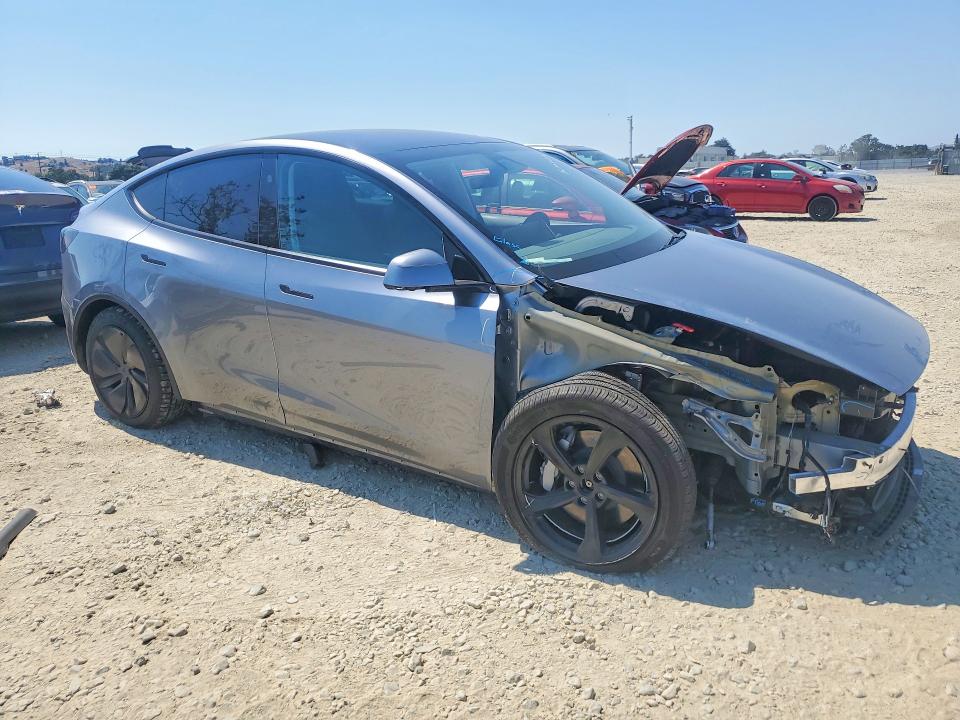 Продажа на аукционе авто 2026 Tesla Model Y, vin: 7SAYGDEEXTF456039, номер лота: 57427396