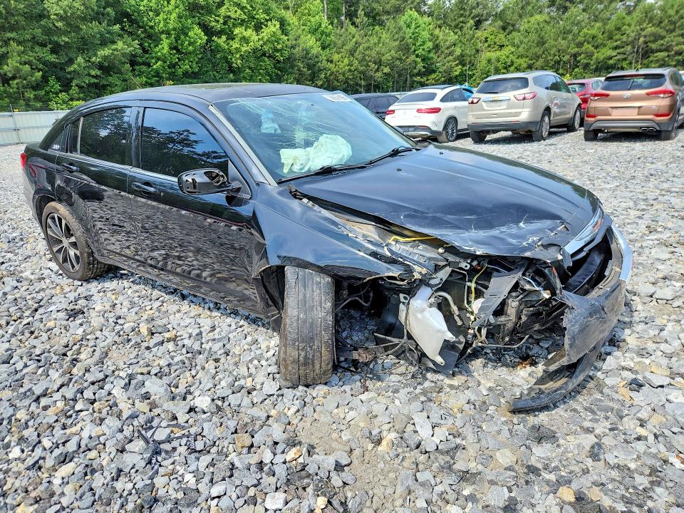 Продажа на аукционе авто 2012 Chrysler 200, vin: 1C3CCBHG2CN177047, номер лота: 56859196