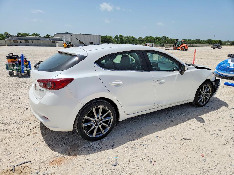 Aukcja sprzedaży 2018 Mazda 3, vin: 3MZBN1L39JM202353, numer aukcji: 73342615