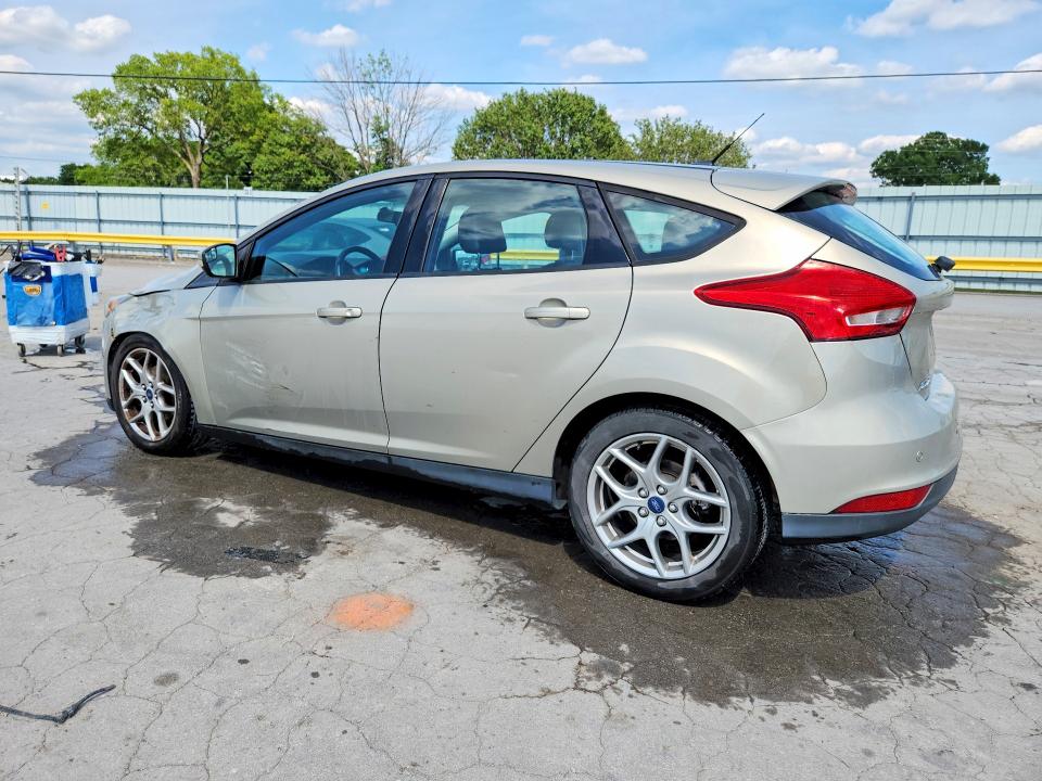 58777686 :رقم المزاد ، 1FADP3K21FL360565 vin ، 2015 Ford Focus مزاد بيع
