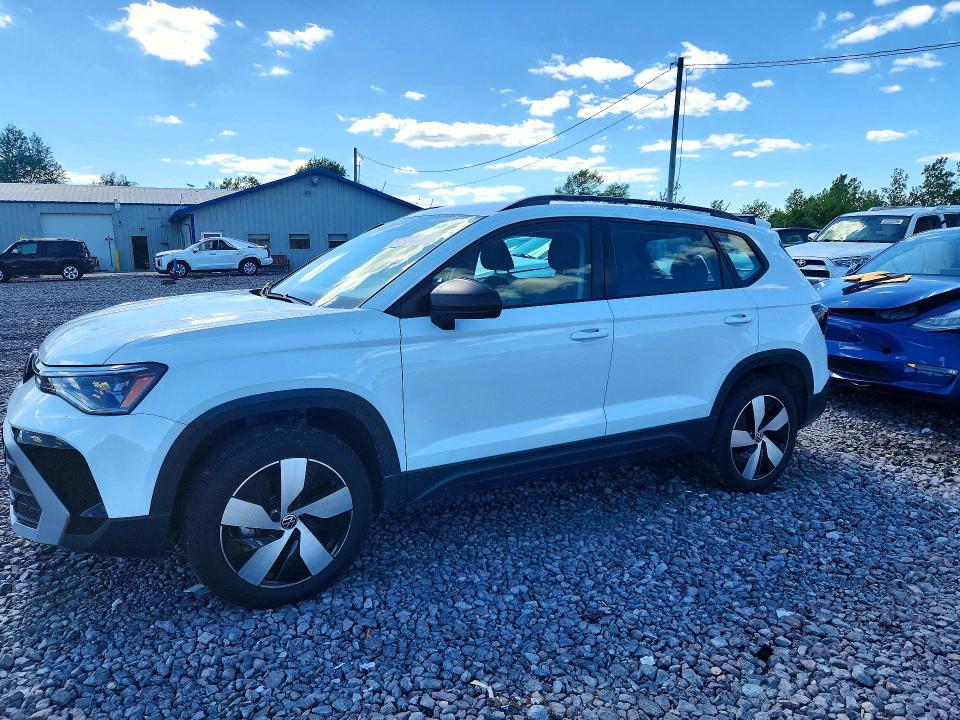 57574406 :رقم المزاد ، 3VV8C7B27SM048873 vin ، 2025 Volkswagen Taos مزاد بيع
