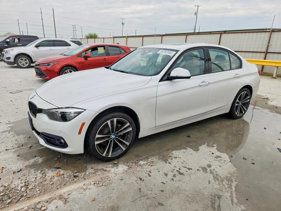 58393866 :رقم المزاد ، WBA8B9C56JEE81773 vin ، 2018 Bmw 330 مزاد بيع